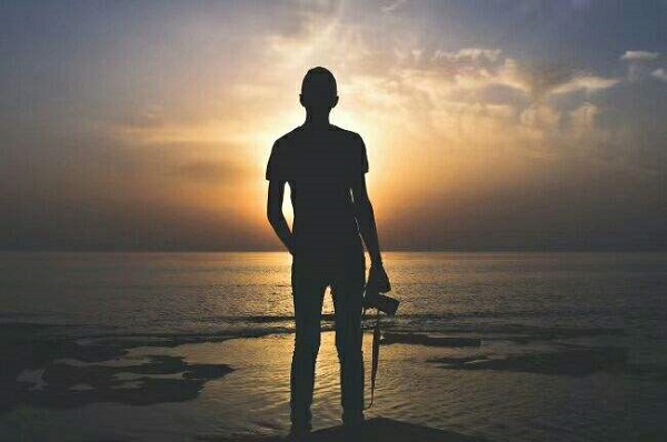 為什么男人更容易抑郁？男性抑郁的原因有哪些？